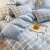 Sängkläder sätter blå rutig nordisk täcke täckning 220x240 kudde lakan uppsättningar i full storlek checkerboard sängkläder 200x230 quilt 231026