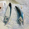 Francês único sapato feminino salto baixo 2023 nova moda strass elegante temperamento prata apontou sapatos planos salto grosso 3cm 231026