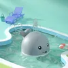 Jouets de bain pour bébé Jouets de baignoire lumineux pour bébé Jouets de piscine d'arrosage d'eau de baleine pour les tout-petits nourrissons Jouet de piscine d'arrosage d'eau de baleine 231026