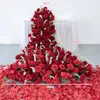 装飾的な花赤い人工シミュレーション滝の花のトレイルアートイベントセレブレーションウェディングバックドロップ装飾花壁パーティーの小道具