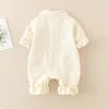 Macacões Denim Romper Bebê Macacão Dos Desenhos Animados Urso Coreano Criança Onesie Outono Bebê Meninos Meninas Roupas Infantis Roupas 231025