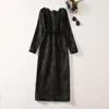 1026 2023 Runway Dress Autumn Dress Lapel Neck Black Embroidery Långärmning Märke samma stil Empire Womens Dress Fashion High Quality YY