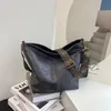 Evening Bags Vintage Solid Color PU Leather Women Fashion Shoulder Sling Bag Simple Wide Strap Bucket Crossbody 231026