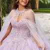 2024 Lavanda Sparkly Quinceanera Vestidos Formal Luxo Beading Lace Apliques Com Capa Doce 15 16 Vestido Graduação Balll Gwon