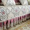 Housses de chaise Housse de canapé antidérapante de style européen Serviette en dentelle jacquard Coussin de luxe pour salon Toutes les saisons Universel A1