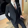 Abiti da uomo (giacche pantaloni) Abbigliamento di marca Blazer da uomo d'affari/Uomo Slim a righe verticali Due abiti/Cappotto a coda di rondine da uomo Abito da sposa