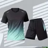 Traccetti da uomo 2023 Summer Sports Awear for Men Stampa gradiente Badminton Abito da corsa per esterni Shorts sport traspiranti