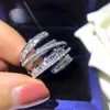 Anello per amanti del lusso in argento sterling 925 con linee geometriche piene di accessori di fascia alta per cocktail party femminili con diamanti interi261x