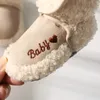 Laarzen Warme snowboots voor babybedjes Zachte en comfortabele antislipsokken voor babymeisjes en jongens Babyschoentjes 231027