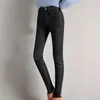 Jeans da donna in velluto e vita alta ispessita versione coreana pantaloni a matita per piedi piccoli slim fit