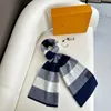 Écharpe tricotée de luxe de marque internationale, nouvelle écharpe longue en cachemire classique à rayures pour hommes et femmes, peau douce et chaude