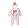 Rompers 3 Pcs Set Hat Bib Jumpsuit Kids Designer Girls Boys Brand Letter Newborn Baby Clothes Toddler Drop Delivery Maternity Clothing Dhobl