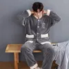 Mannen Nachtkleding 2024 Koraal Fluwelen Pyjama Mannen Herfst Winter Plus Dikke Mannelijke Jongere Loungewear Sets Jongens Thuis Service Pak pyjama