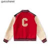 2023 Mens Designer giacca da uomo cappotti flight jacke Uniforme da baseball Lettera C ricamo in pelle confortevole Chiusura con perla Giacca da uomo di marca di moda