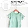 Förvaringspåsar hängare Kläder Barnens plast mannedocka hängande butik babykläder visar småbarn