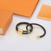 Designer de moda feminina pulseira charme delicado invisível jóias de luxo nova alta qualidade fivela magnética pulseira de couro de ouro pulseira pulseira de relógio com caixa