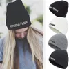 Backeskull Caps mode lettre russe broderie Bons de bonnet décontracté pour hommes femmes chapeaux tricotés de ski hiver