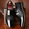 Chaussures habillées chaussures pour hommes en cuir gaufrage classique mode luxe hommes résistant à l'usure antidérapant chaussures pour hommes antidérapant noir 231026