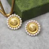 Designerörhängen Loews Luxury Jewelry Top Accessories Classic Vintage Middle Age Earrings Celebrity Pearl Ear Clip Women's Trend Jewelry Christmas Gift