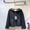 Fen di Womens Designer Jacket nouvelle veste à capuche courte en laine double face avec un lot de manteau de cornemuse F à la mode