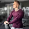 T-shirt da uomo skinny a maniche lunghe Palestra Fitness Bodybuilding Elasticità Compressione Camicie ad asciugatura rapida T-shirt da allenamento maschile Top Abbigliamento H218s