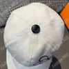 キャンバス野球帽子帽子デザイナーボールキャップレザー調整可能なクラシックフラワーボンネットケースレディスフィットハットゴラス