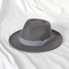 Berets Fashion Men Men Fedoras Hat Женский джаз с бабочкой элегантная осенняя зимняя черная шерстяная шерстяная кепка на открытом воздухе повседневное войло