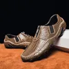 Klänningskor handgjorda läder män casual varumärke mens loafers moccasins mode andas slip på körneakers stor storlek 3847 231026