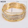 Armreif Europäischer und amerikanischer Modeschmuck 7-Ring-Wellen-Strassarmband Goldfarbe Echtes Model trägt kein P-Bild LH657 231027