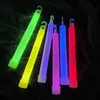 Inne imprezy imprezowe 1PC 6 cali Glow Stick Chemical Light Grade Sticks Kolorowe klub Camping Christmas Lights 231027