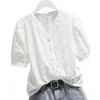 Damesblouses Zomer 2023 Dames Korte mouw Witte blouse Borduren V-hals Parelknoopvest Top Vrouw Koreaanse mode Katoen Los