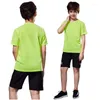 Hardloopsets Kinderlegging Trainingsset Sport Sneldrogend T-shirt Basketbal Shorts met korte mouwen Ademend pak Voetbaloutfits voor jongens