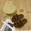 Mode tofflor utomhus sandaler kvinnors fritid casual flip flops sommar slip-on glides damer non-halp skor nya skor y220412