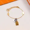 Pulsera colgante clásica para mujer Pulsera de diseño para mujer Pulsera de cadena de lujo Joyería de acero inoxidable de alta calidad Regalo de Navidad