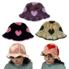 Bérets Y2K Femmes Crochet Coeur Motif Seau Chapeau Filles Printemps Été Creux Tricot Bonnet En Plein Air Sunproof Pêcheur Cap