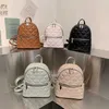 Pequeno fresco designer bolsa de mão feminina nova simples mochila 2023 verão estudante sala aula crossbody bolsas tomada