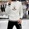 Primavera New Mens Felpe con cappuccio causali Sweatershirts Pullover stile ape con paillettes ricamo designer Jumper stripe bianche felpe con cappuccio Maglioni Slim Fit Capispalla maschile