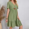 Casual klänningar 2023 Summer Elegant Beach Style Solid Womens Fashin V Neck Short Sleeve Loose Cake Dress Female Clothing