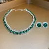 Diamond Emerald Square Oorring ketting van twee stukken trendy en elegante oorbellen Kleine en veelzijdige set voor vrouwen