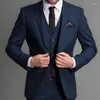 男子スーツスリムフィットビジネスメン3ピースネイビーブルーウェディングタキシードグルームマンの男性ファッションセットジャケットウエストコート付きパンツ2023