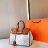 Designer Tote Bag Women Business Shoulder Leather Handbag Casual Fashion Clutch Handmade Purse Charm Straps Bag Ladies Clutches