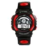 腕時計導入デジタルライフの防水クールボーイの多機能アラームデートスポーツ腕時計高品質のカジュアルメンズウォッチ