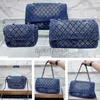 Cross Body Shoulder Bags Classic Denim Blue Flap Bag Luxury Designer Crossbody Tote Soulder Bag Vintage Brodery Print Silver Ardware Bag Sqwertyui45