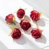 Flores decorativas 10pcs Bulk Silk Tea Buds Artificial Rosas Cabeça para Acessórios de Arco de Casamento Buquê de Noiva Casa Grinaldas de Natal Decoração