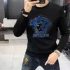 ホットセールス冬の新しいメンズ長袖温かいパーカーセーターシャツメンズTシャツホットダイヤモンドブラックボーイクールビューティーヘッドスタイルファッションスリムフィットストリートパーカー