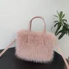 Sacs de soirée Luxe Fausse Fourrure Dames Épaule Carrée Hiver Fluffy Femme Sac À Bandoulière Doux Fourrure En Peluche Femmes Petits Sacs À Main Bourse