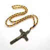 Pendanthalsband Cottvoprayer Brown Glass Pärlor Kedja Religiös trä Crucifix Cross Halsband Dop Commonion Bekräftelse smycken