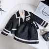 Ensembles de vêtements Girl 2 pièces Tweed set costume d'hiver Vêtements pour enfants en coton à veste rembourrée jupe enfants tenues classiques