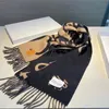 Designer Cashmere Scarves Letter Wool Scarf Women Brand Jacquard Shawl Cow Leather Wrap Men Classic Shawls Warm Wraps Soft Female Scarf