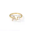 Pierścienie opaski cyrkon Początkowe pierścienie literowe A-Z dla kobiet złota stal nierdzewna regulowana pierścionek otwierający alfabet żeńska WEDDI DHGARDEN OTI0Y